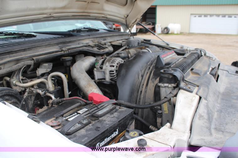 image for item I5858 2004 Ford F450 Super Duty XL utility truck