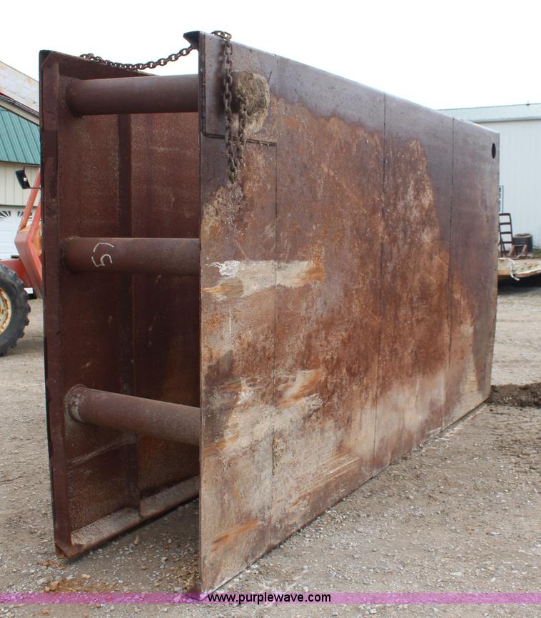 image for item I5859 Trench box