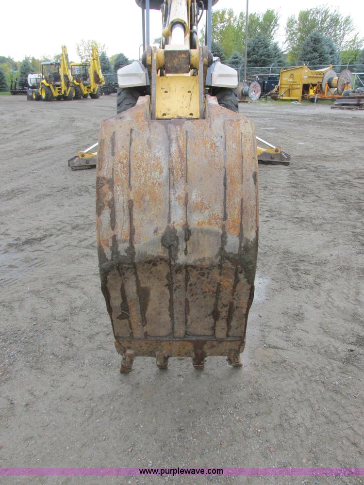 image for item I6033 1999 New Holland 655E backhoe