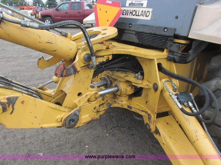 image for item I6033 1999 New Holland 655E backhoe