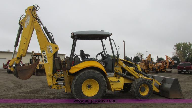 image for item I6034 2006 New Holland B95 backhoe