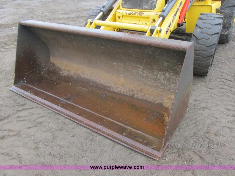 image for item I6034 2006 New Holland B95 backhoe