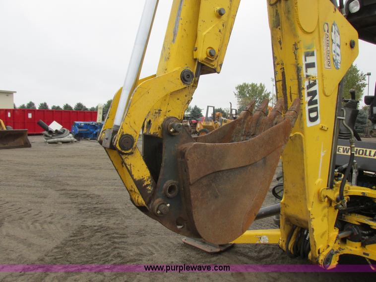 image for item I6034 2006 New Holland B95 backhoe