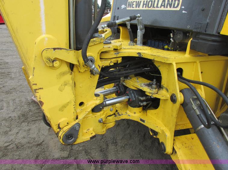 image for item I6034 2006 New Holland B95 backhoe