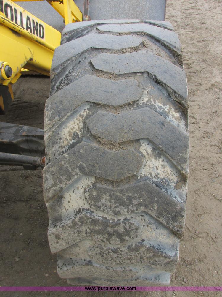 image for item I6034 2006 New Holland B95 backhoe