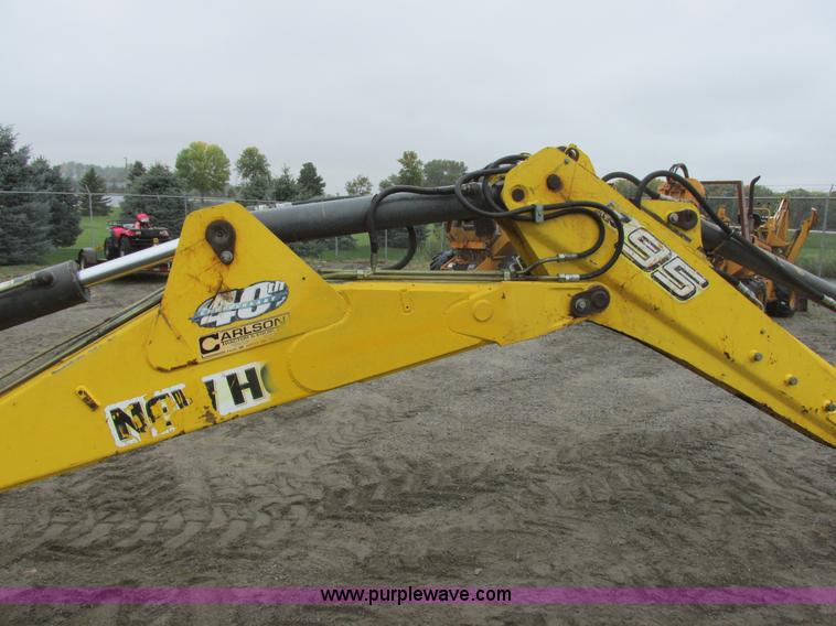 image for item I6034 2006 New Holland B95 backhoe