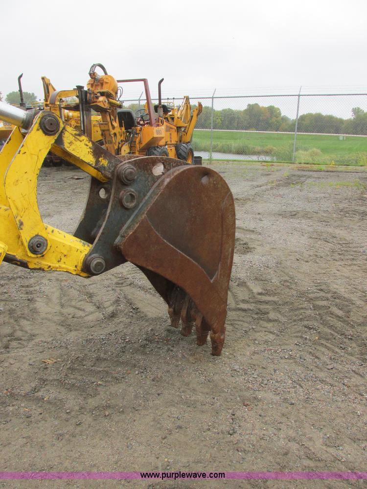 image for item I6034 2006 New Holland B95 backhoe