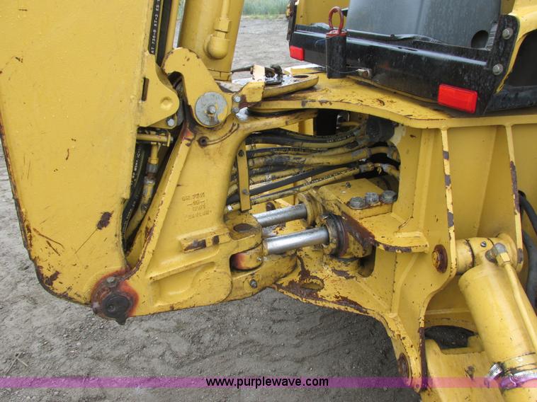 image for item I6035 2001 Caterpillar 416C backhoe