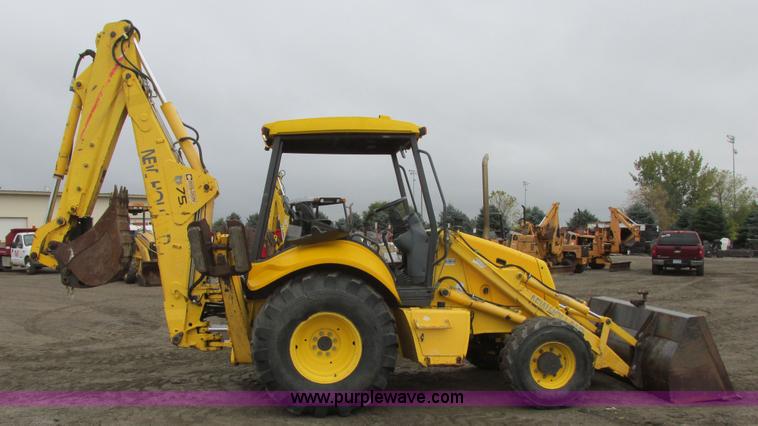 image for item I6036 2005 New Holland LB75B backhoe