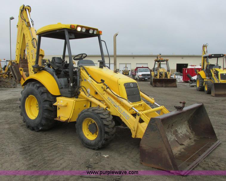 image for item I6036 2005 New Holland LB75B backhoe