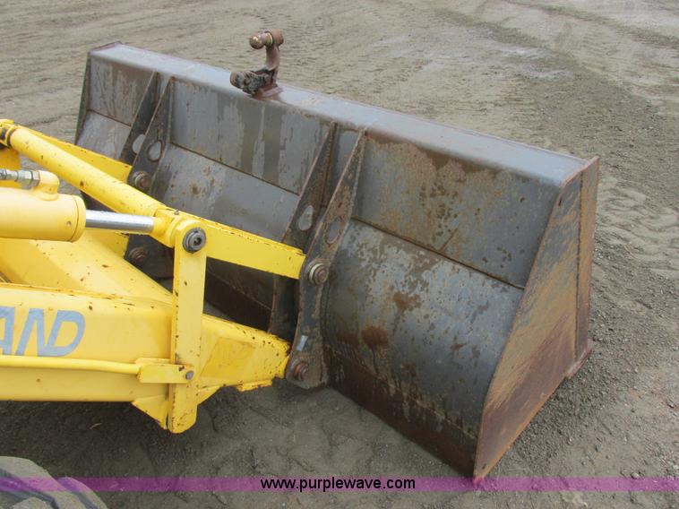 image for item I6036 2005 New Holland LB75B backhoe