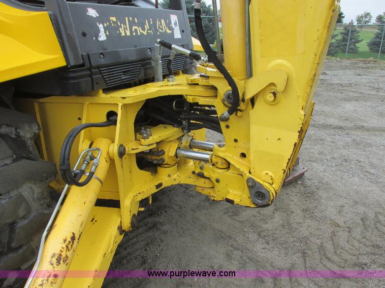 image for item I6036 2005 New Holland LB75B backhoe
