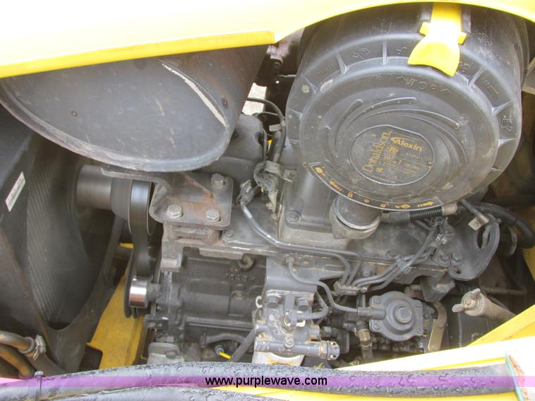 image for item I6036 2005 New Holland LB75B backhoe