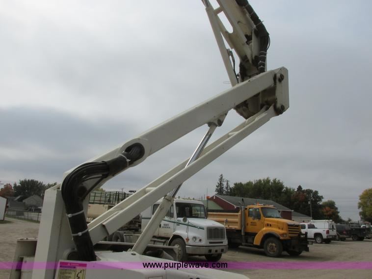 image for item I6037 Simon Telect Eagle 41/24 boom lift