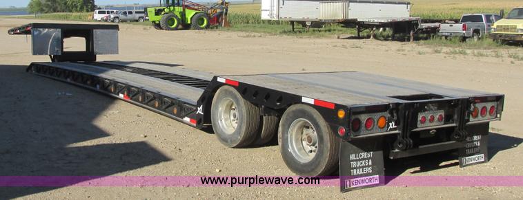 image for item I6130 2007 XL Specialized XL80 lowboy trailer