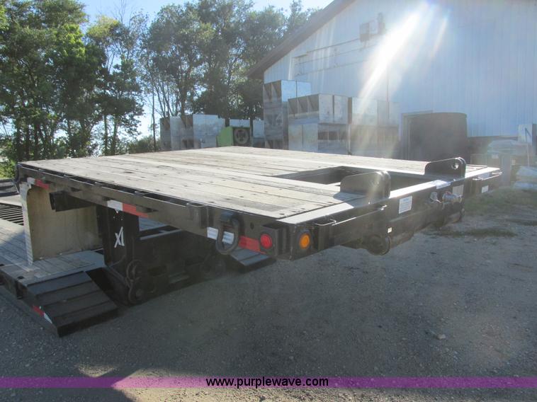 image for item I6130 2007 XL Specialized XL80 lowboy trailer