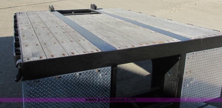 image for item I6130 2007 XL Specialized XL80 lowboy trailer