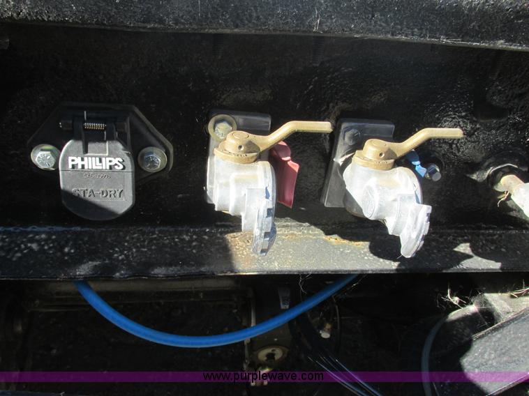 image for item I6130 2007 XL Specialized XL80 lowboy trailer