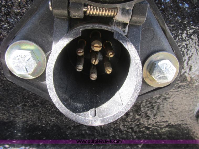 image for item I6130 2007 XL Specialized XL80 lowboy trailer