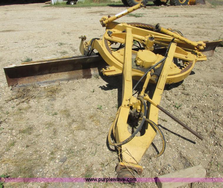 Circle for Caterpillar motor grader in Corona, SD Item I6131 sold