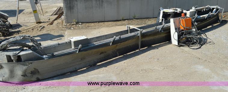 image for item I6479 Theam auxiliary concrete conveyor