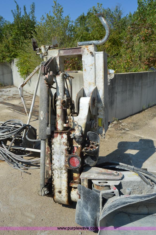 image for item I6479 Theam auxiliary concrete conveyor