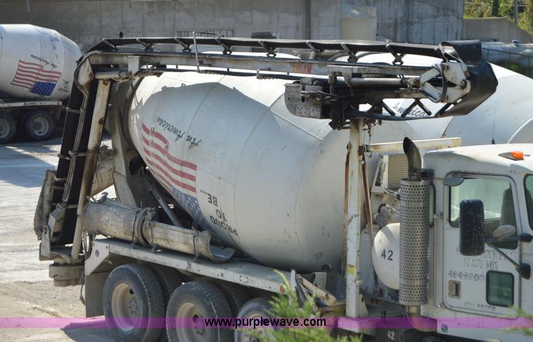 image for item I6479 Theam auxiliary concrete conveyor