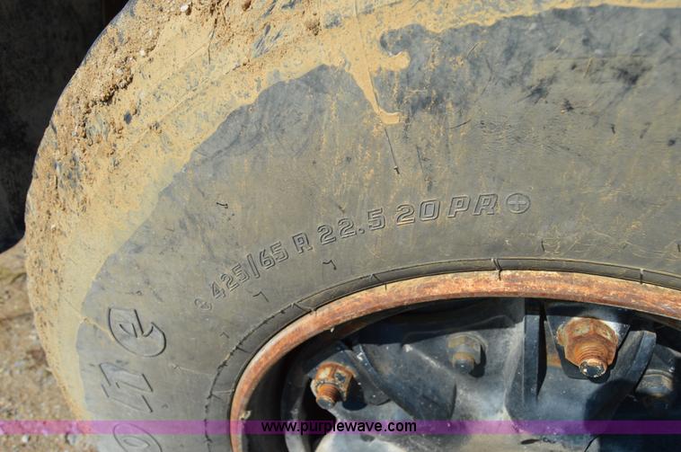 image for item I6481 1995 Ford LT9000 mixer truck