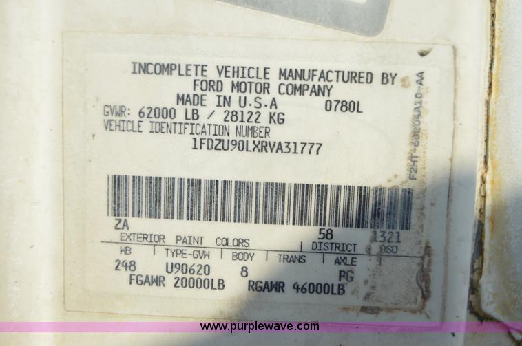image for item I6484 1994 Ford LT9000 mixer truck