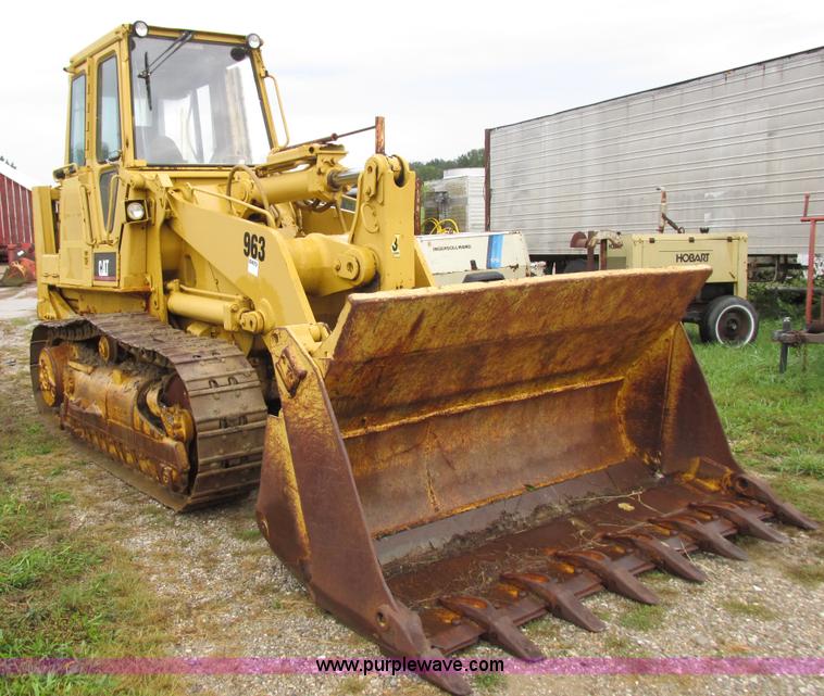 image for item I8920 1994 Caterpillar 963 track loader