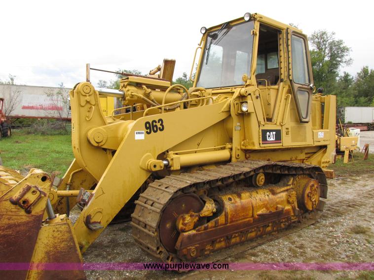 image for item I8920 1994 Caterpillar 963 track loader