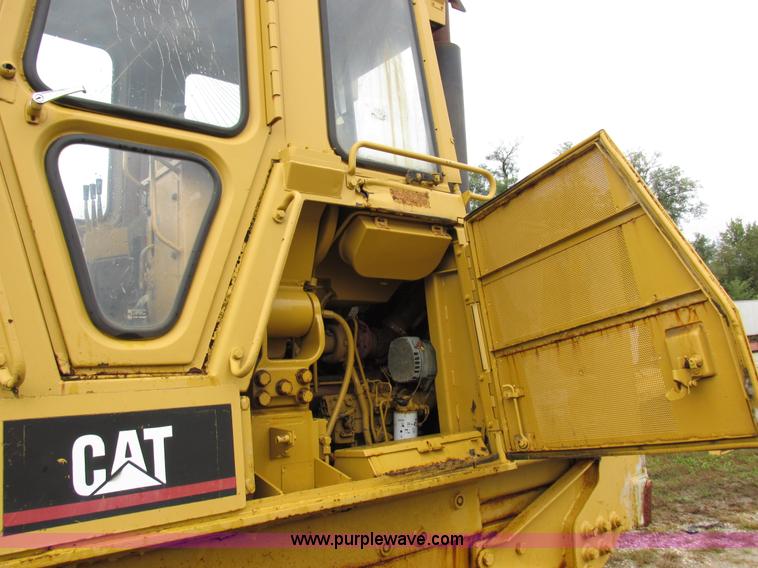 image for item I8920 1994 Caterpillar 963 track loader