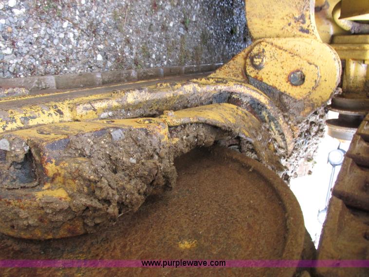 image for item I8920 1994 Caterpillar 963 track loader