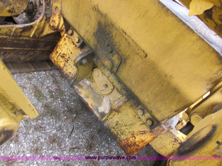image for item I8920 1994 Caterpillar 963 track loader