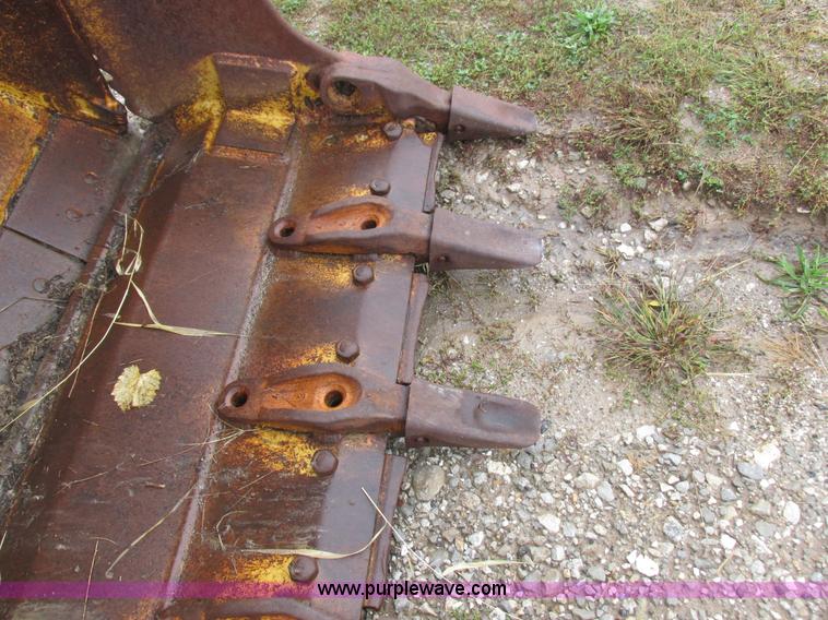 image for item I8920 1994 Caterpillar 963 track loader