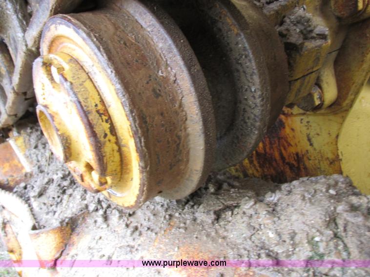 image for item I8920 1994 Caterpillar 963 track loader