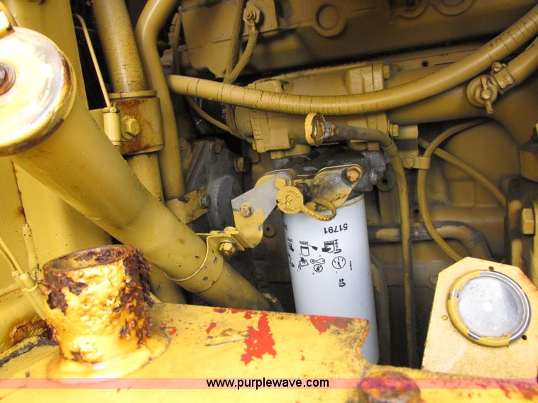 image for item I8920 1994 Caterpillar 963 track loader