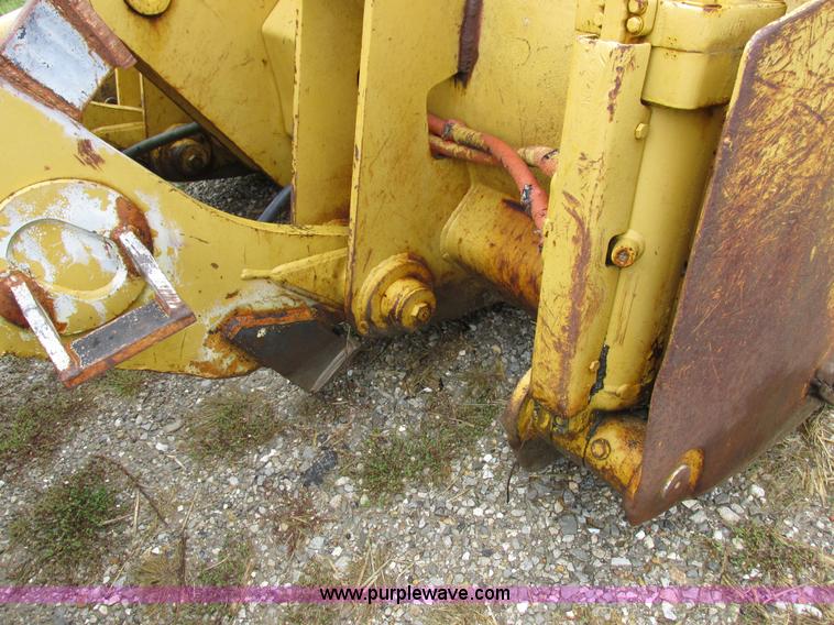 image for item I8920 1994 Caterpillar 963 track loader
