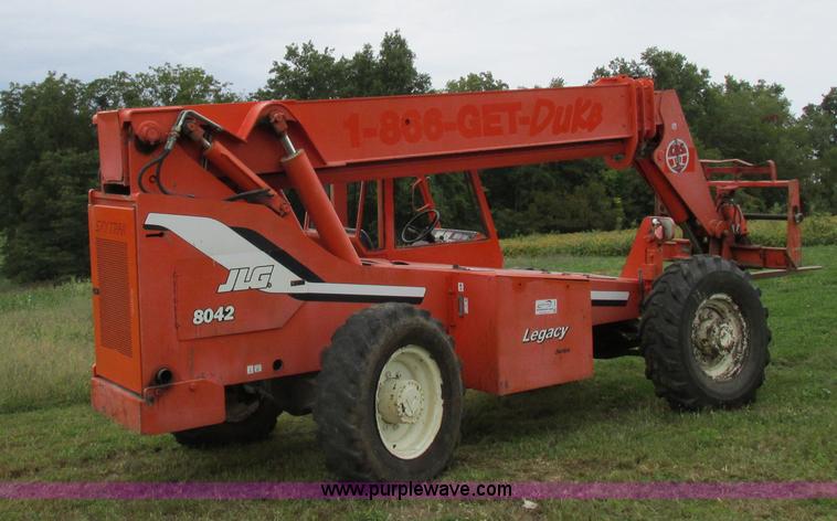 image for item I8942 2000 SkyTrak 8042 telehandler