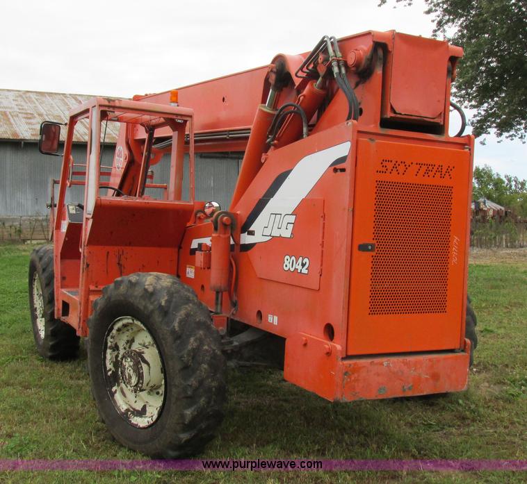 image for item I8942 2000 SkyTrak 8042 telehandler