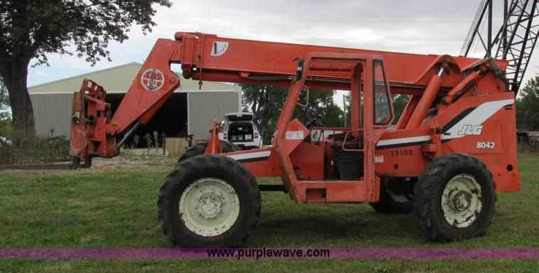 image for item I8942 2000 SkyTrak 8042 telehandler