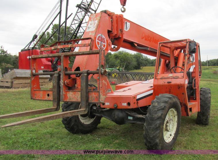 image for item I8942 2000 SkyTrak 8042 telehandler