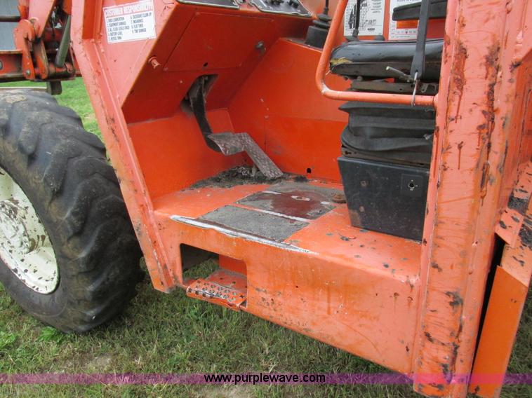 image for item I8942 2000 SkyTrak 8042 telehandler