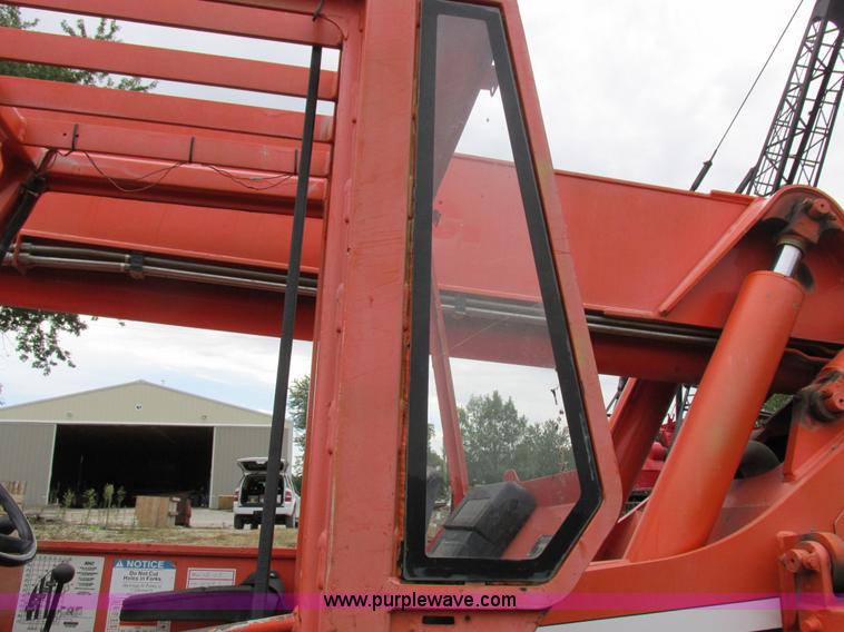 image for item I8942 2000 SkyTrak 8042 telehandler