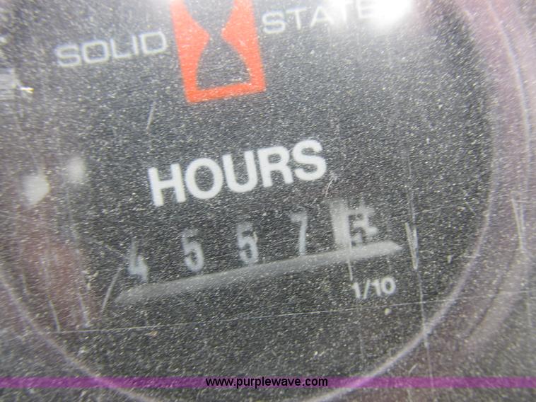 image for item I8942 2000 SkyTrak 8042 telehandler