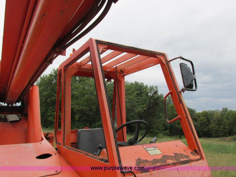 image for item I8942 2000 SkyTrak 8042 telehandler