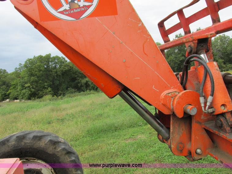 image for item I8942 2000 SkyTrak 8042 telehandler