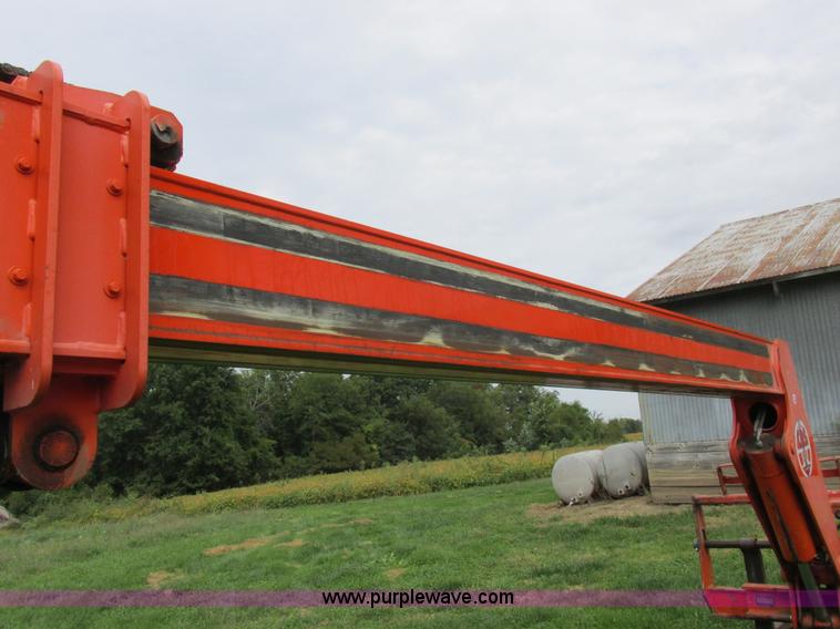 image for item I8942 2000 SkyTrak 8042 telehandler