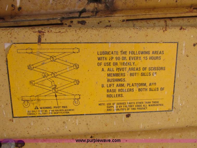 image for item I8943 Heff-T-Herman 220 TM11 scissor lift