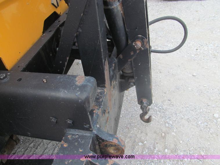 image for item I8977 1992 International 4900 dump truck